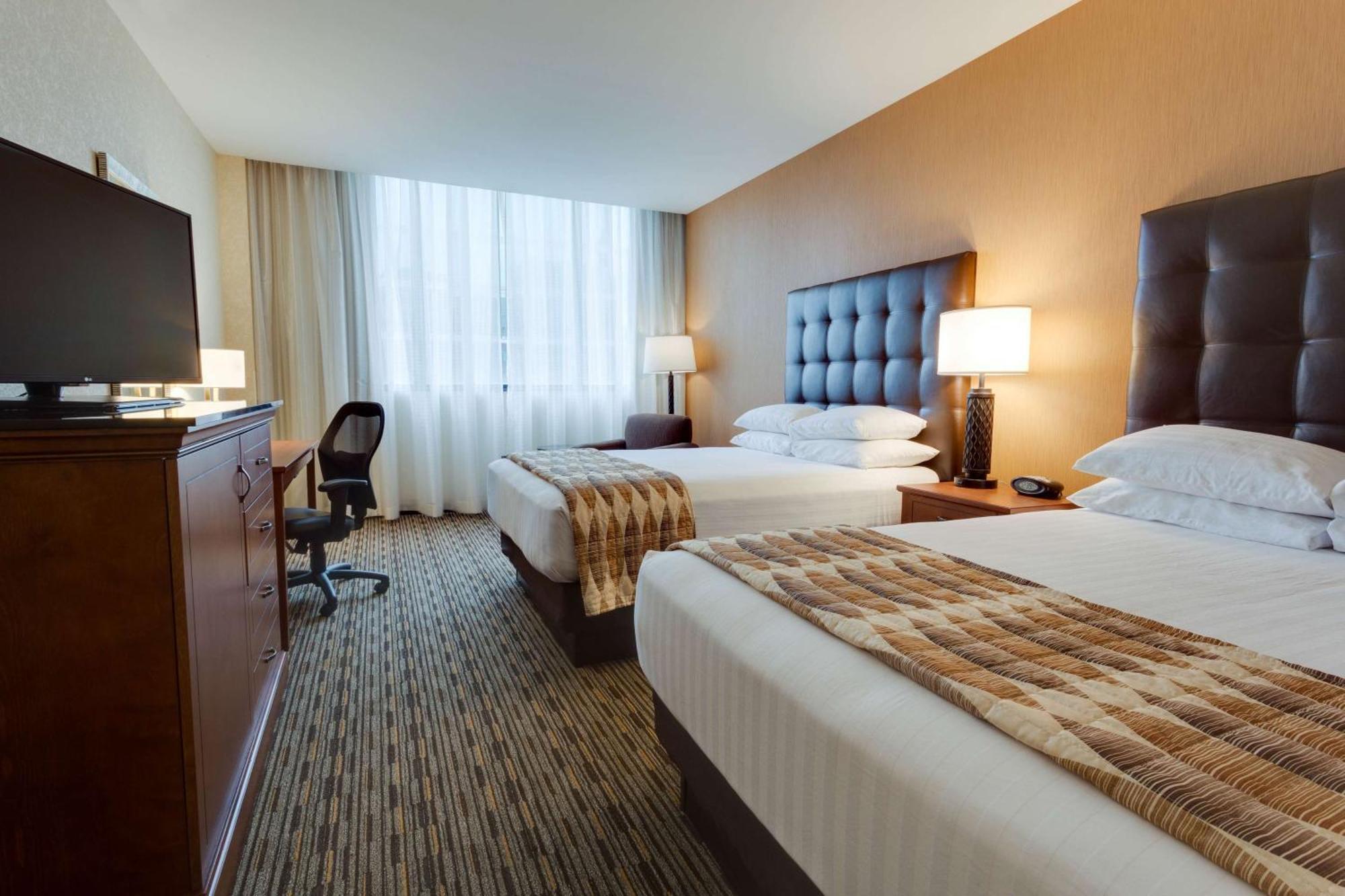 Drury Plaza St. Louis At The Arch Hotell Exteriör bild