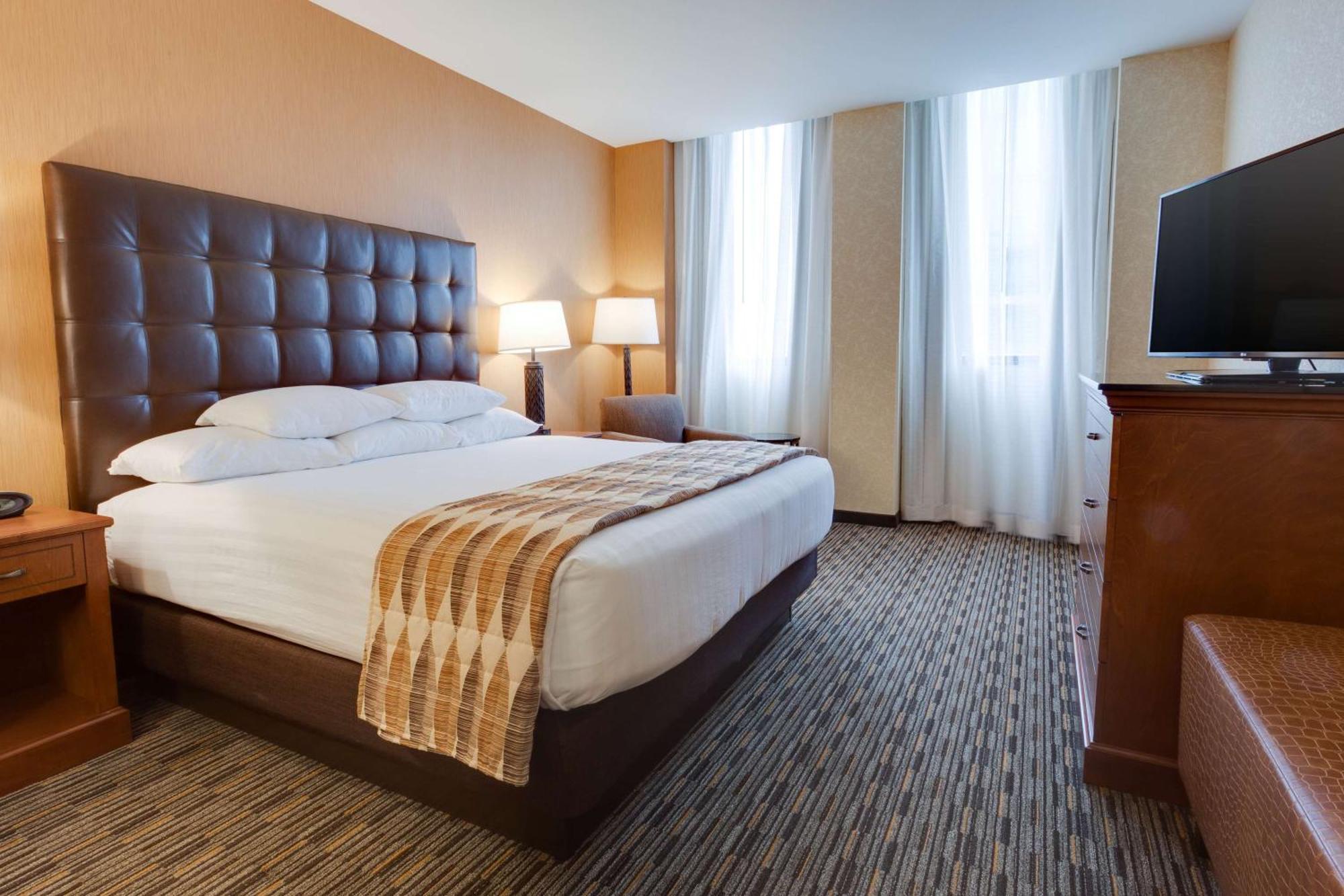 Drury Plaza St. Louis At The Arch Hotell Exteriör bild